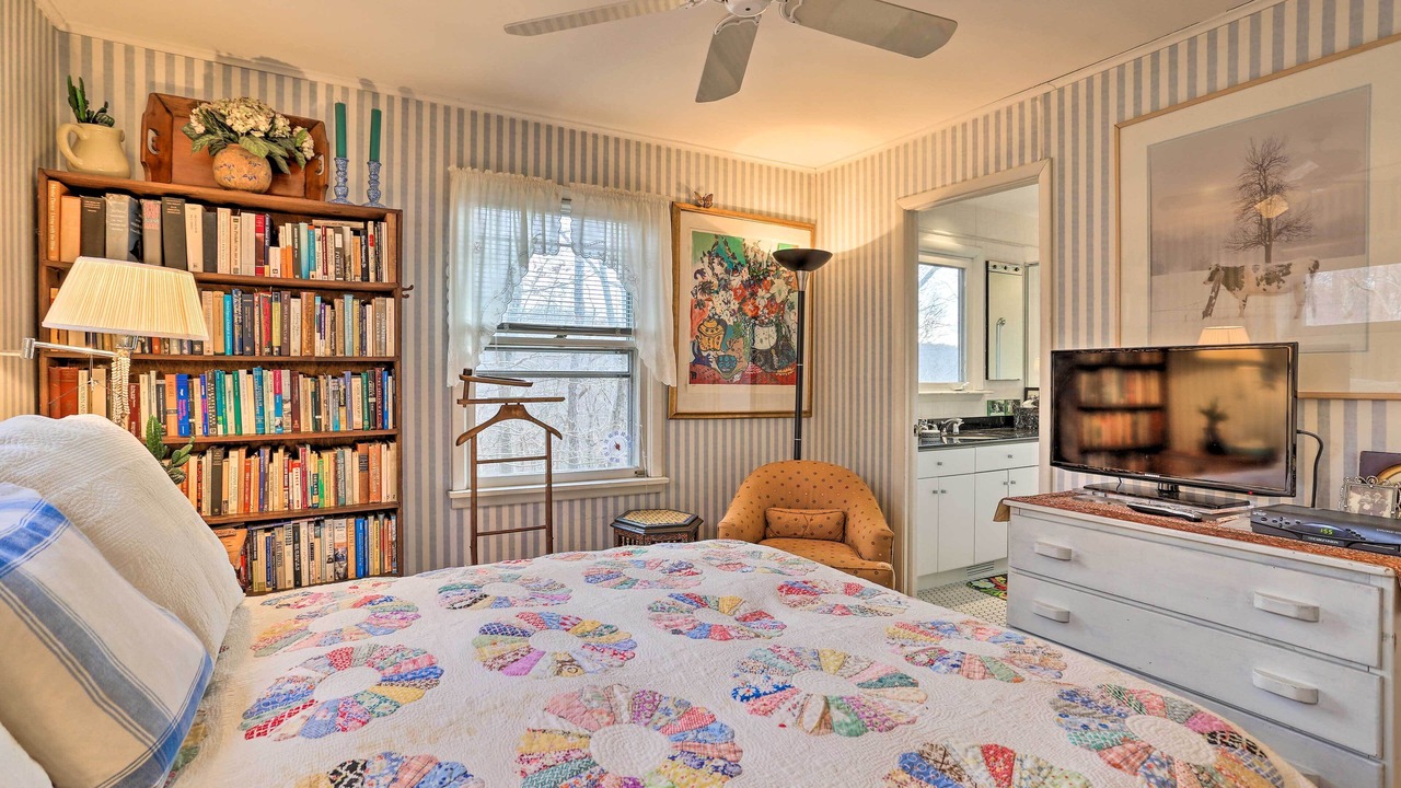 Photo of Others in Garrison