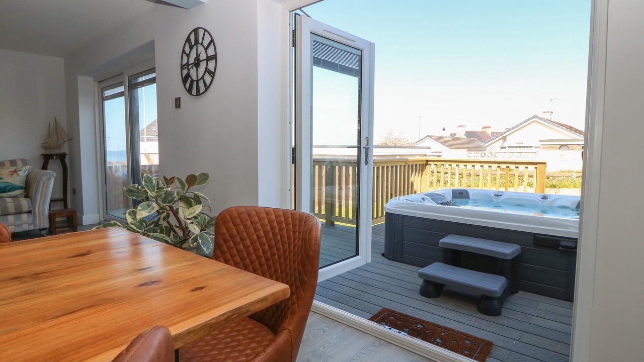 Photo of Patio Balcony in Cemaes Bay