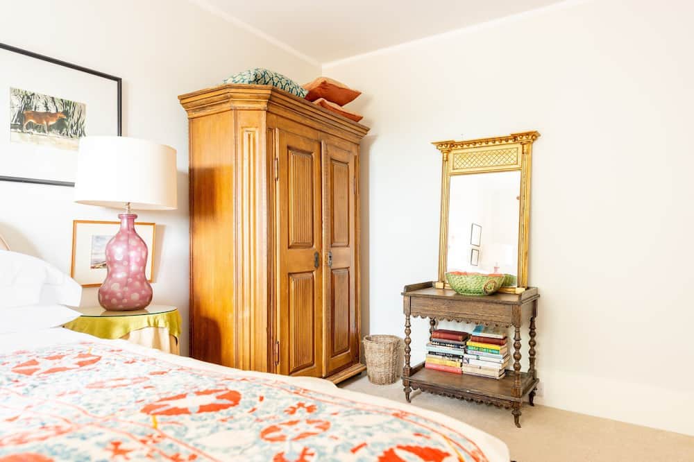 Photo of Bedroom in Beaulieu