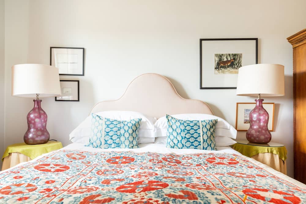 Photo of Bedroom in Beaulieu