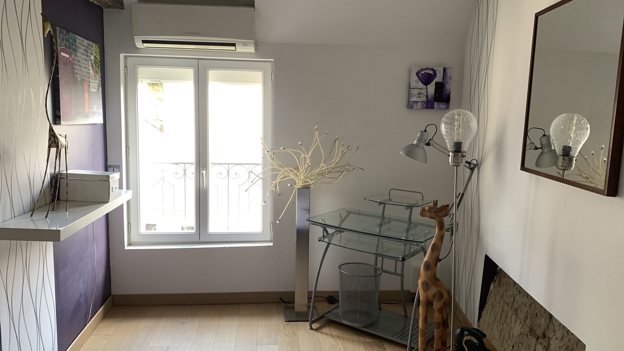 Photo of Kitchen in Cinq-Mars-la-Pile