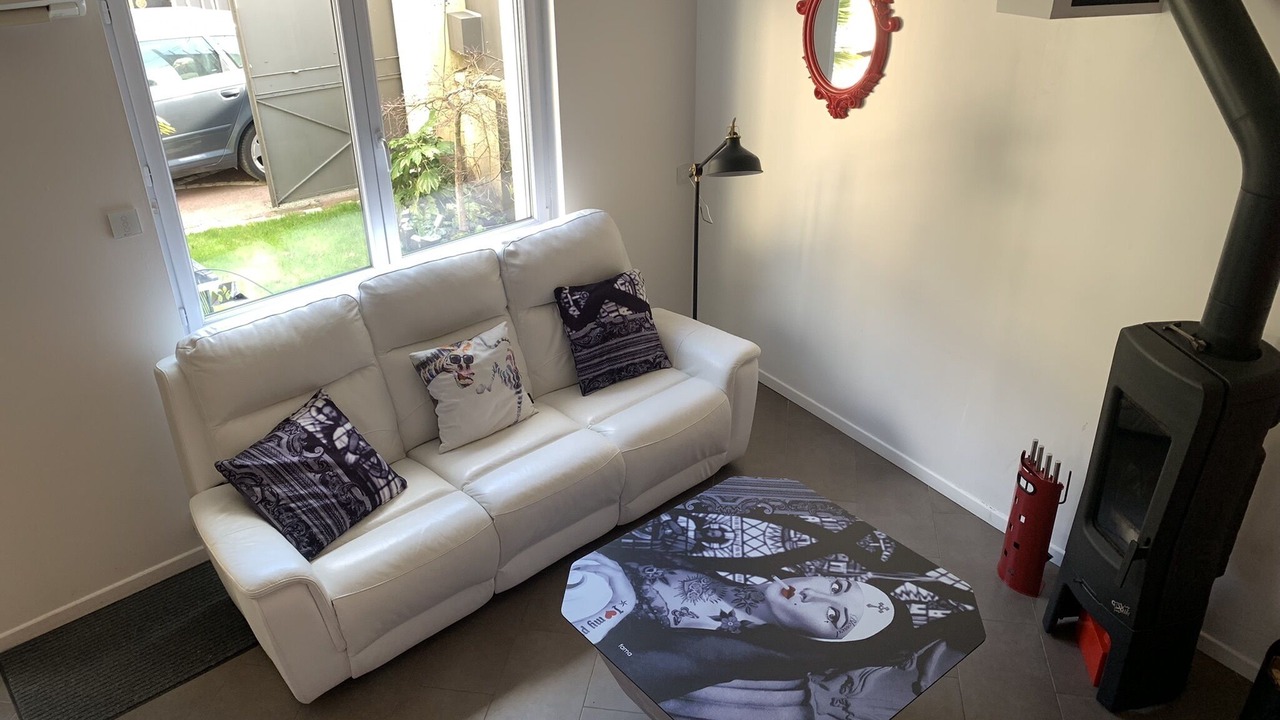 Photo of Livingroom in Cinq-Mars-la-Pile