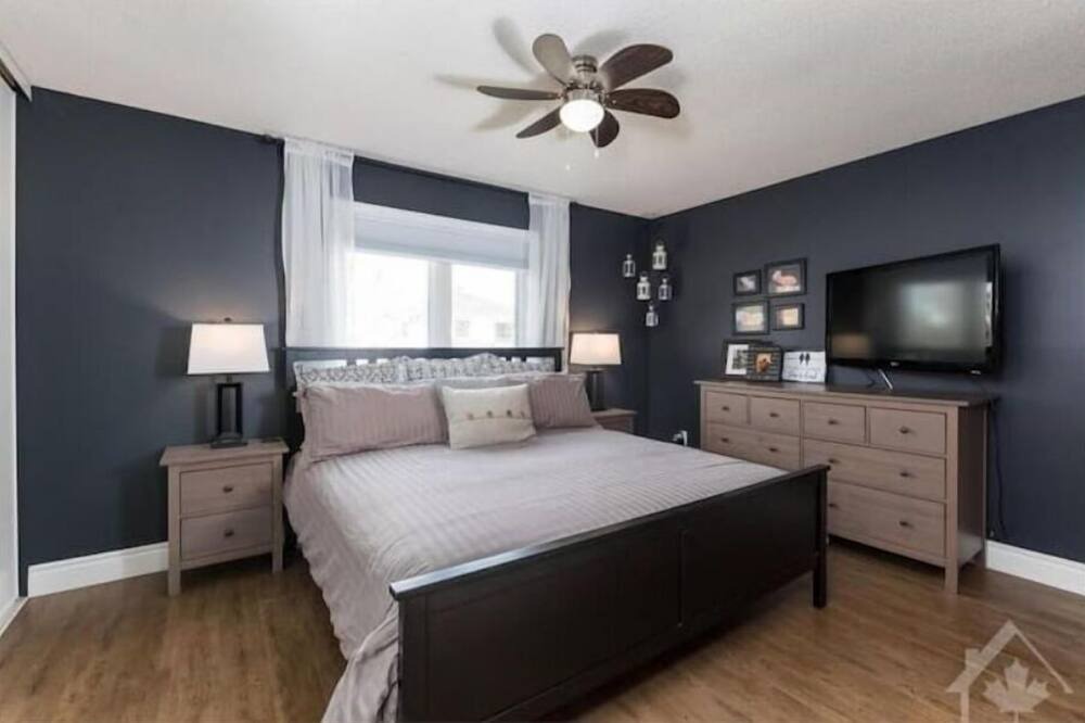 Photo of Bedroom in Arnprior