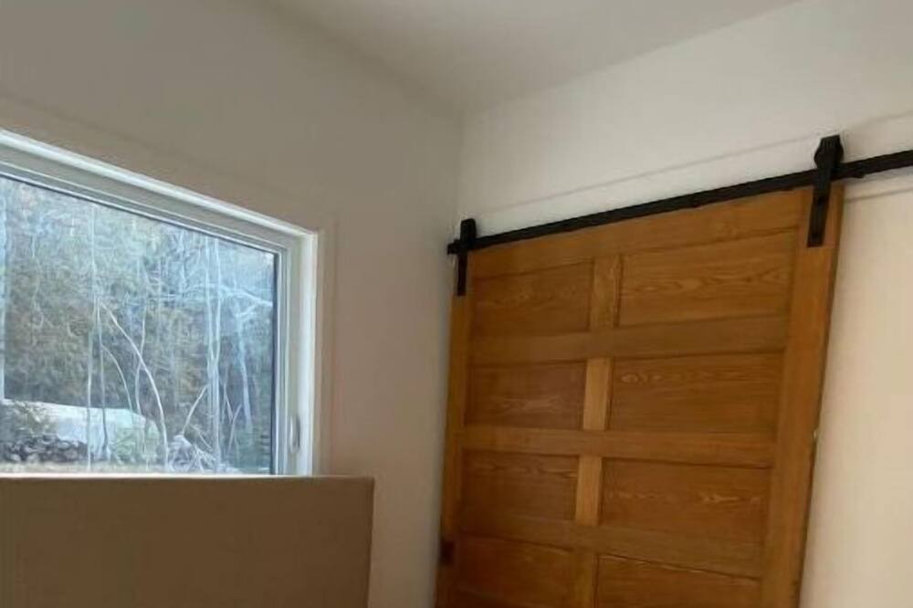 Photo of Bedroom in Kincardine