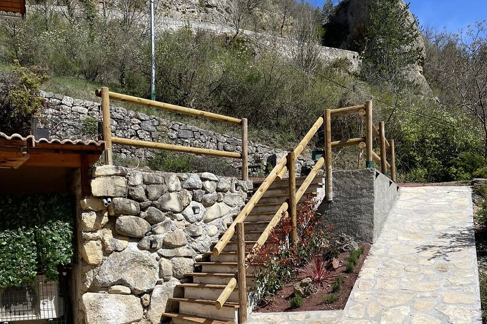 Photo of Outdoor in Guillaumes