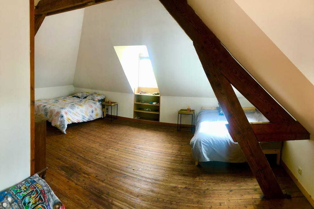 Photo of Bedroom in Mamers