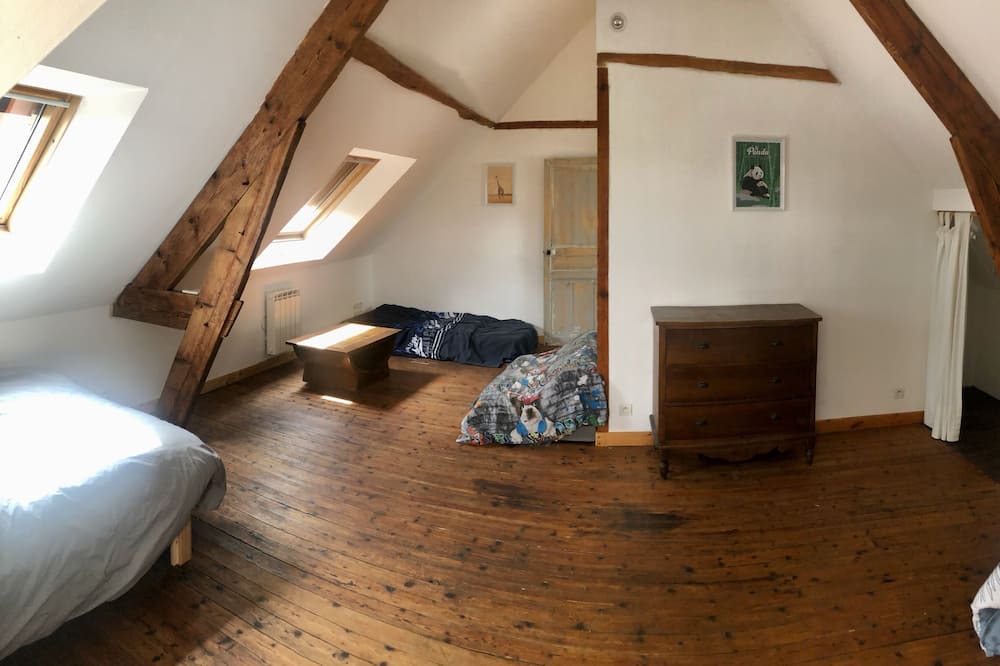 Photo of Bedroom in Mamers