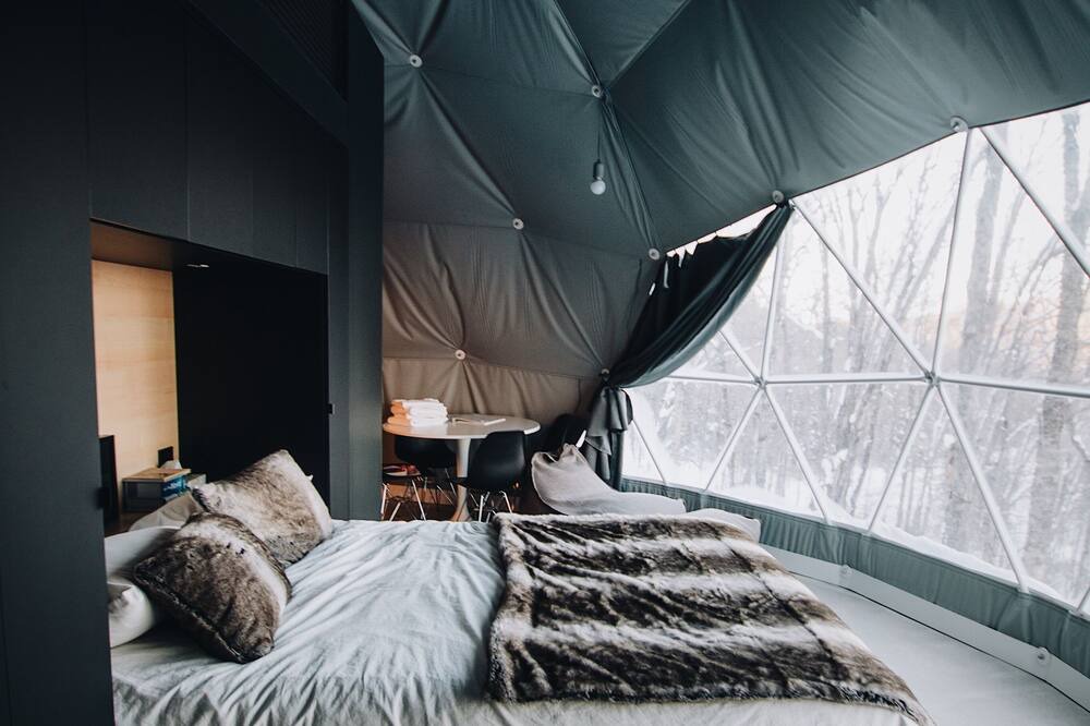 Photo of Bedroom in Petite-Riviere-Saint-Francois
