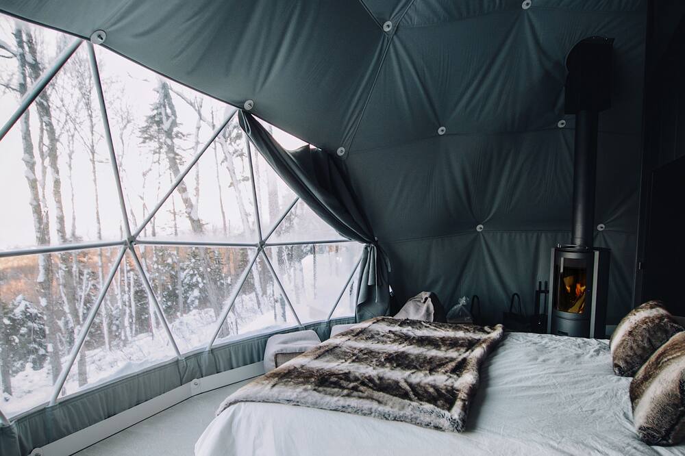 Photo of Bedroom in Petite-Riviere-Saint-Francois