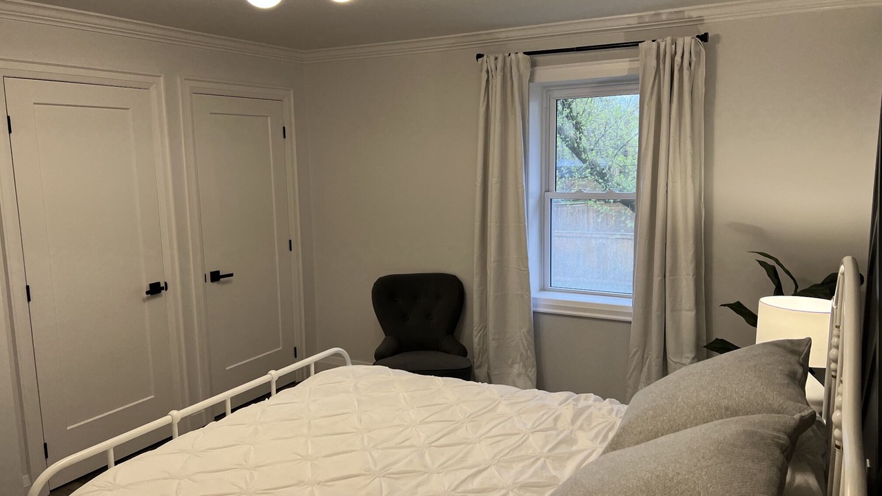 Photo of Bedroom in Trenton