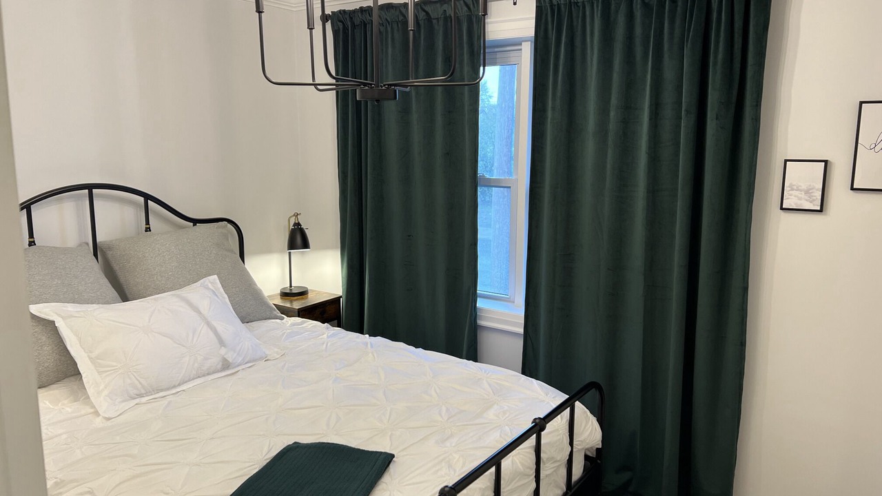 Photo of Bedroom in Trenton