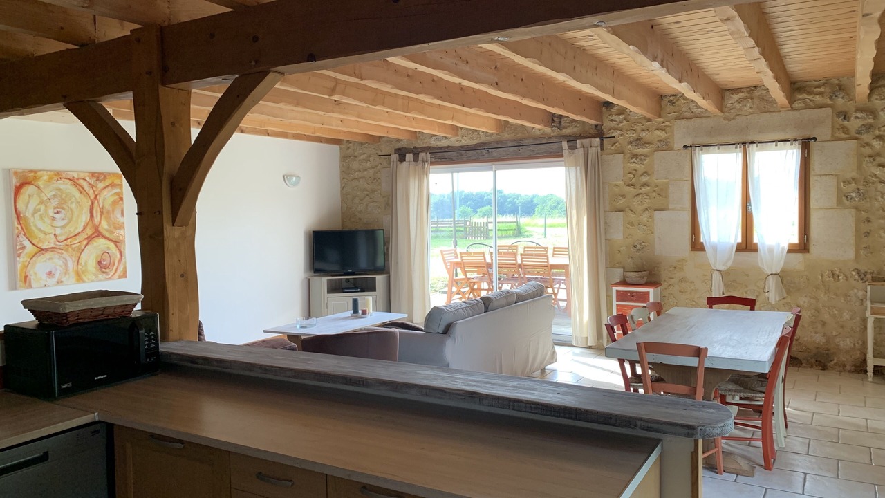 Photo of Others in Sendets