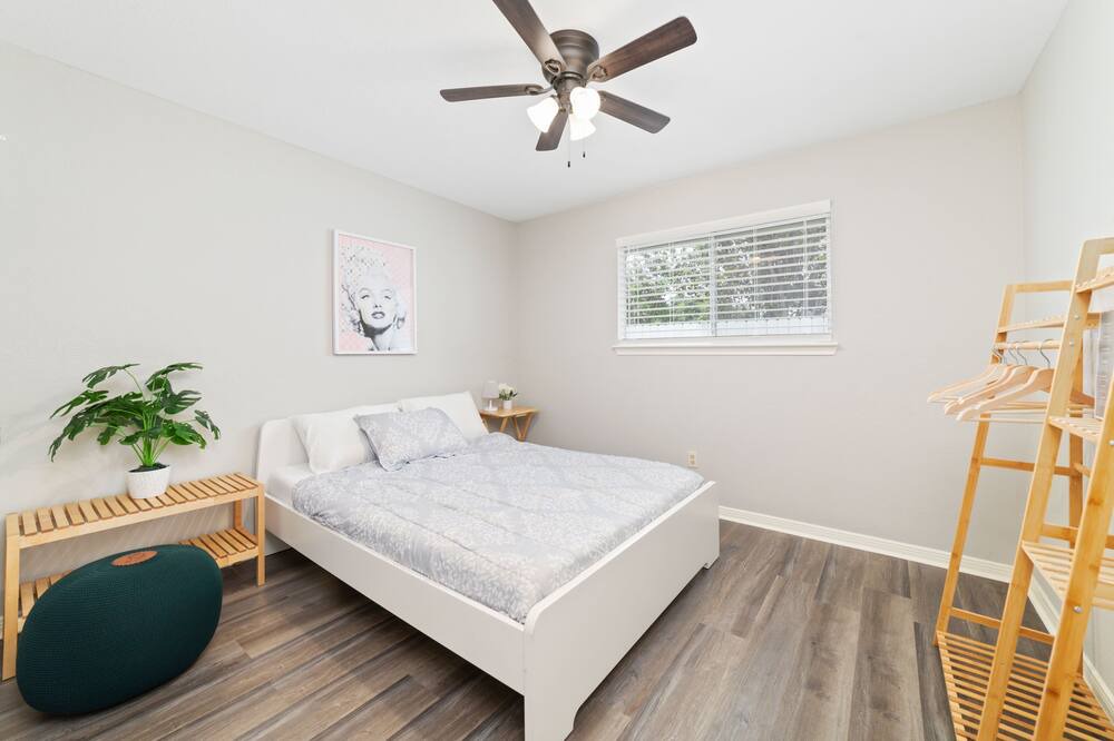 Photo of Bedroom in George Bush Park/Eldridge