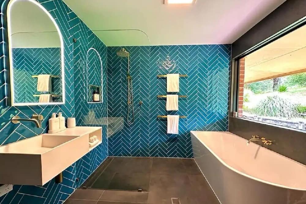 Photo of Bathroom in Burringbar