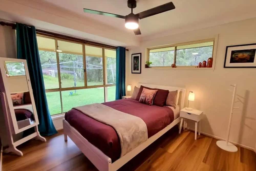 Photo of Bedroom in Burringbar