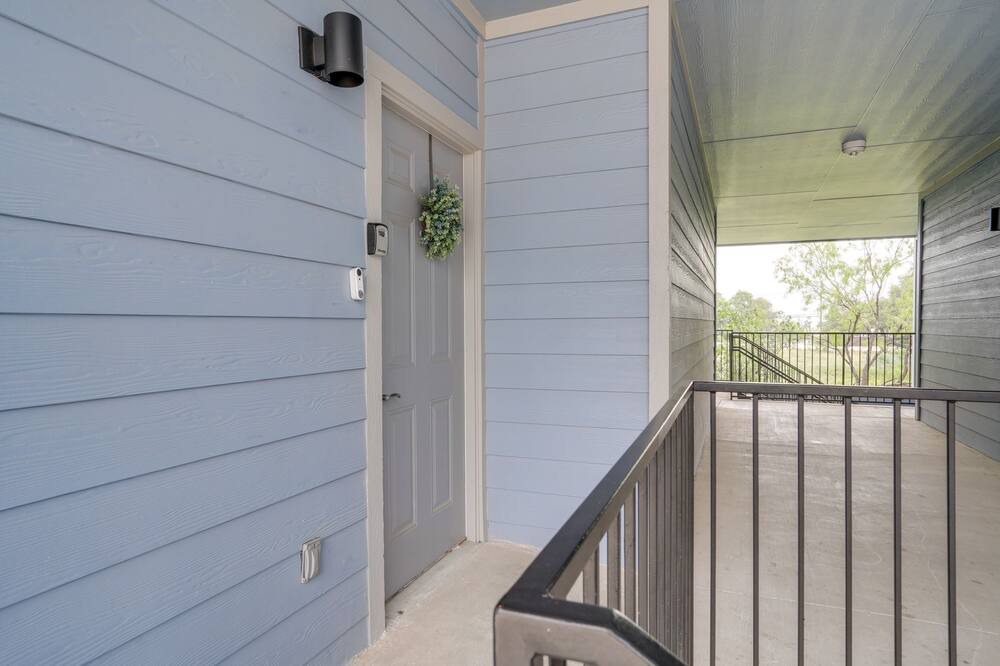 Photo of Outdoor in Woodridge