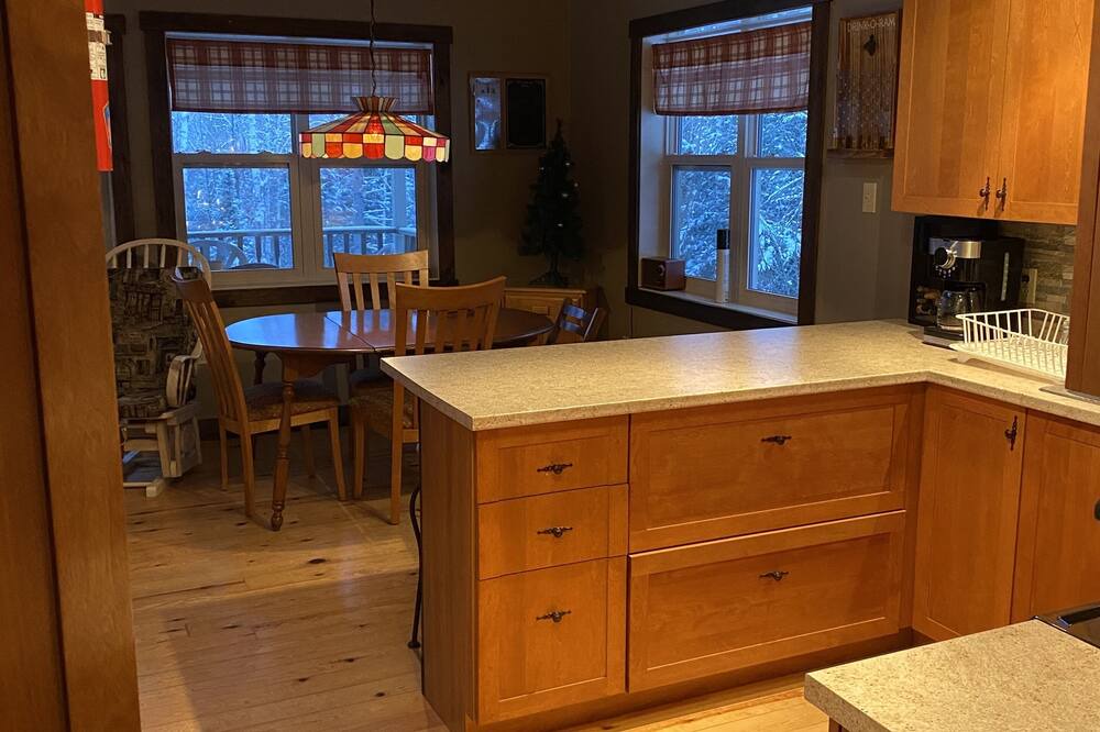 Photo of Kitchen in Duhamel