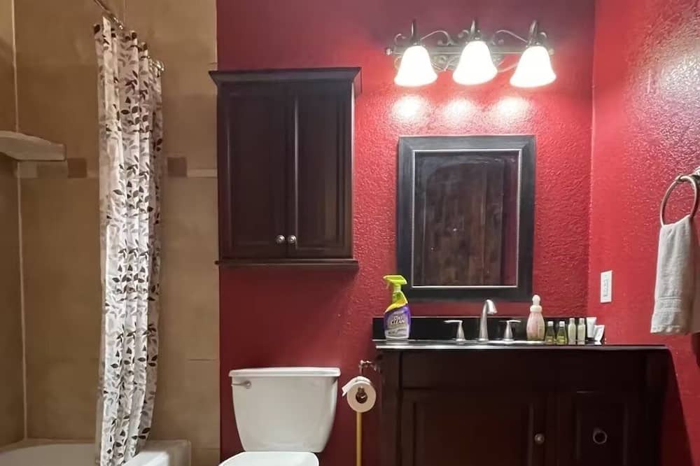 Photo of Bathroom in Iowa Colony
