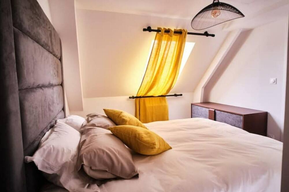 Photo of Bedroom in Vains