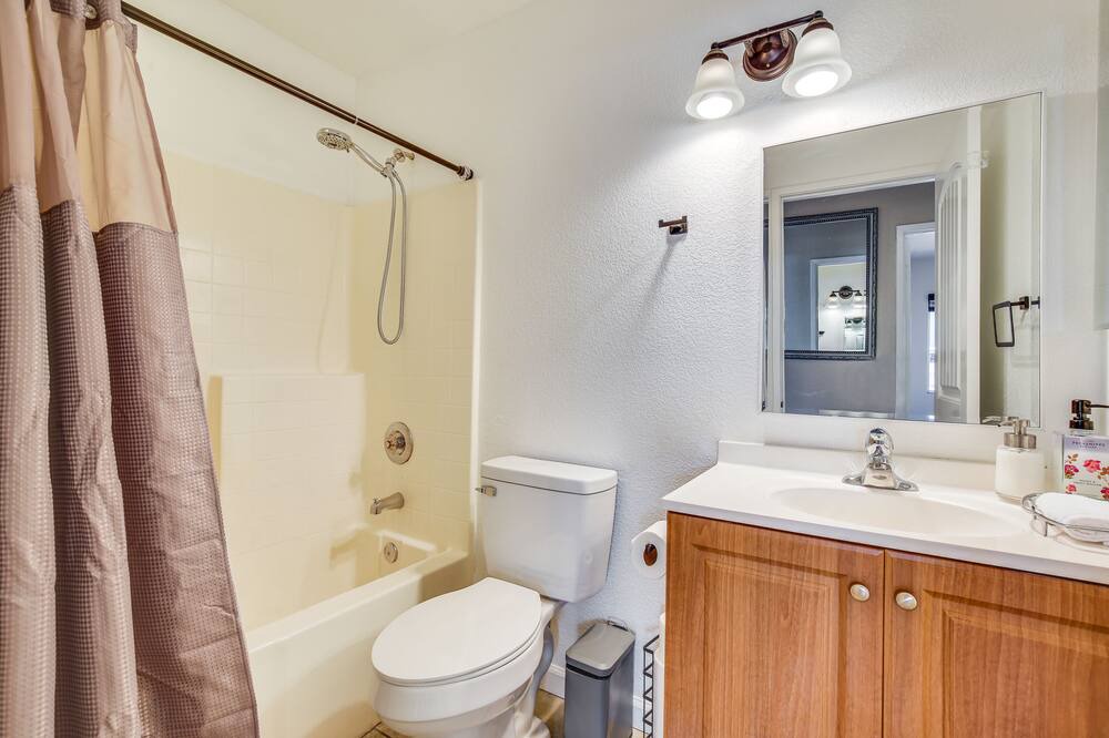 Photo of Bathroom in Coachella