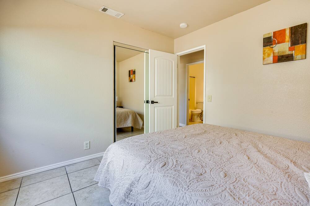 Photo of Bedroom in Coachella