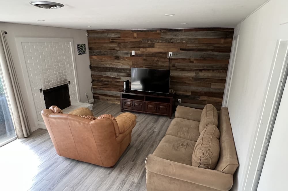 Photo of Livingroom in Rio Vista