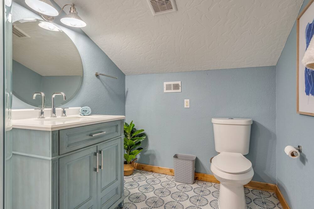 Photo of Bathroom in Lavon