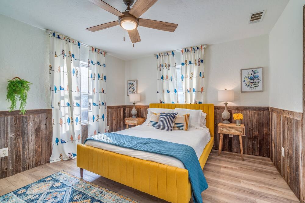 Photo of Bedroom in Lavon