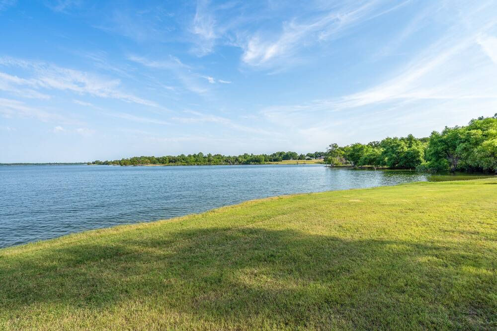 Photo of Outdoor in Lavon