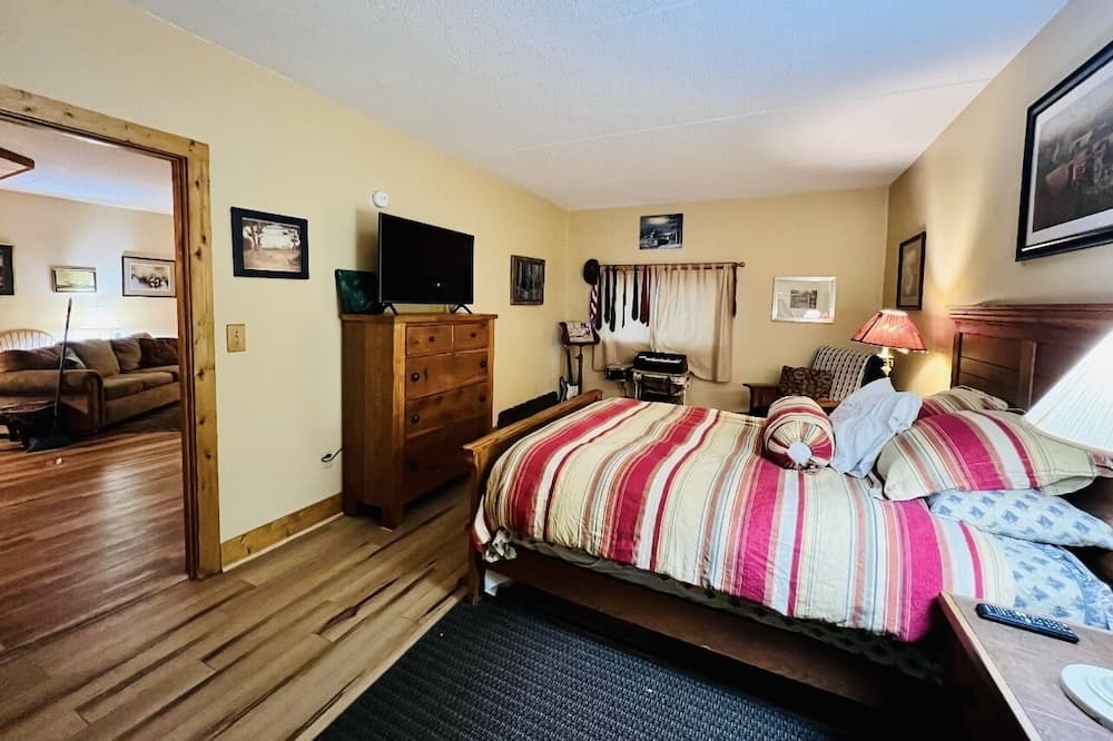 Photo of Bedroom in Blodgett Mills