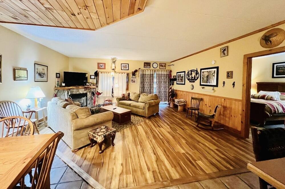 Photo of Others in Blodgett Mills