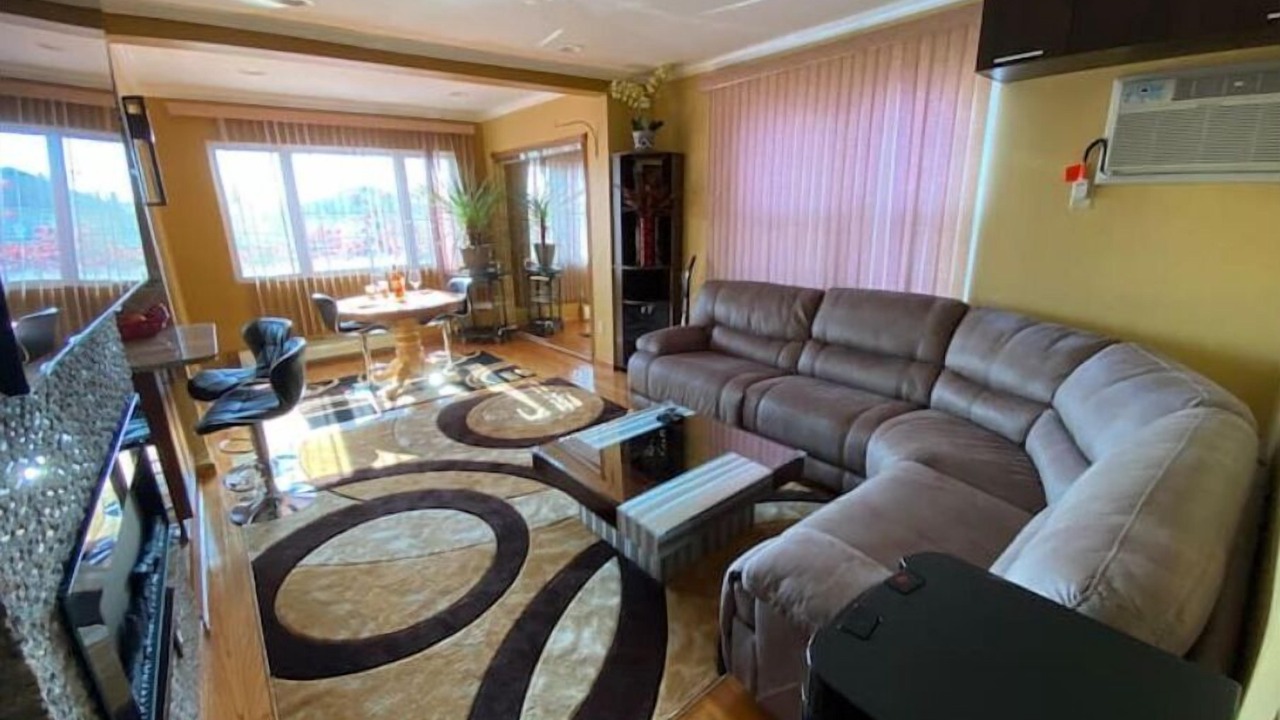 Photo of Others in Valley Stream