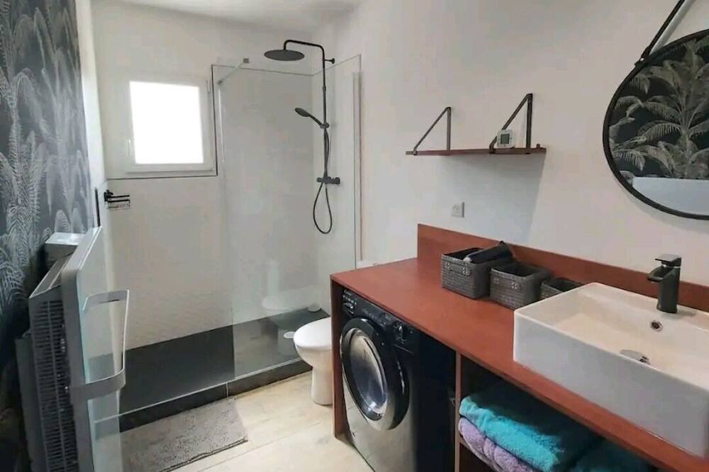 Photo of Bathroom in Le Chastang