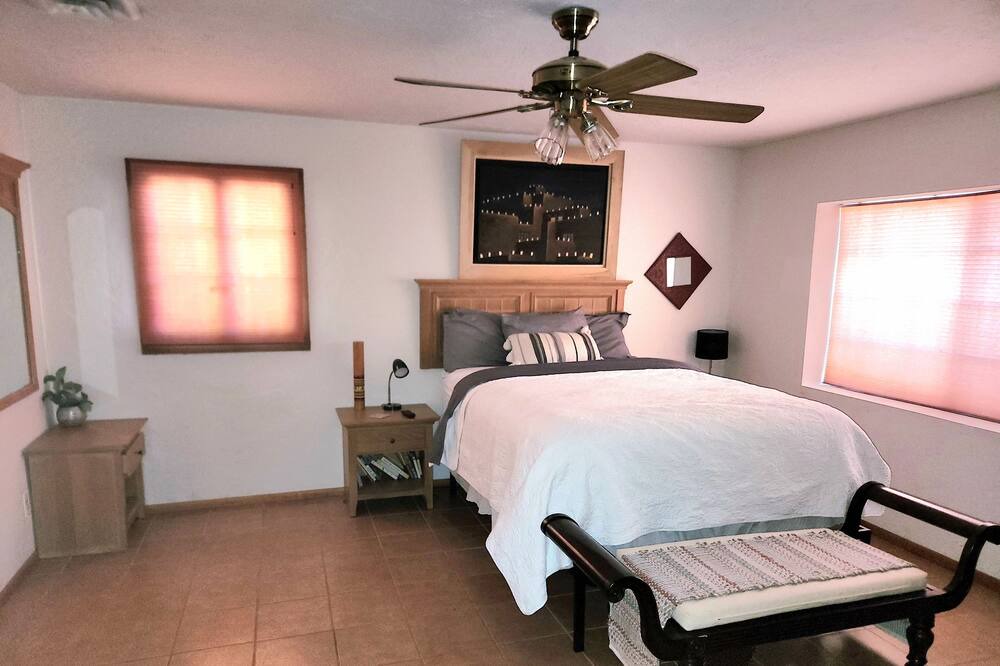 Photo of Bedroom in Deming