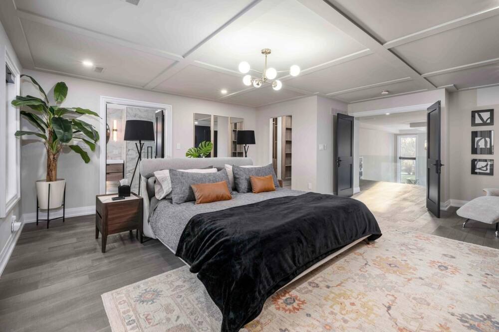 Photo of Bedroom in Queenston