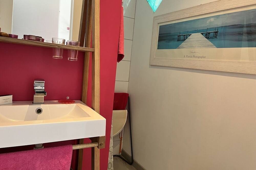 Photo of Bathroom in Mauguio