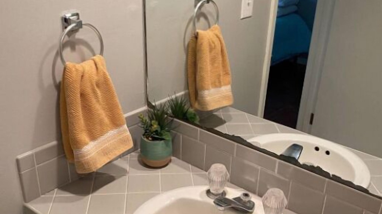 Photo of Bathroom in Alexandria