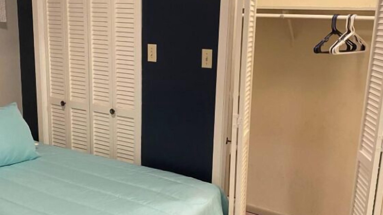 Photo of Bedroom in Alexandria