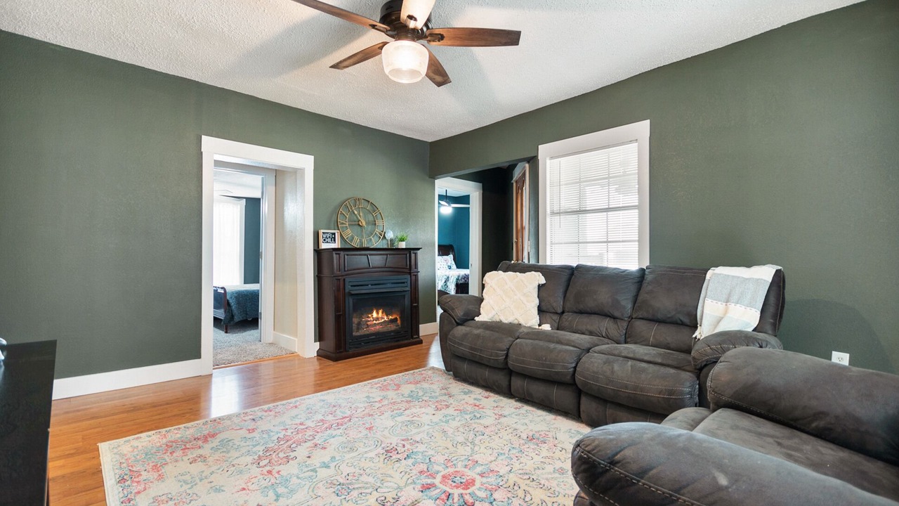 Photo of Livingroom in Siloam Springs