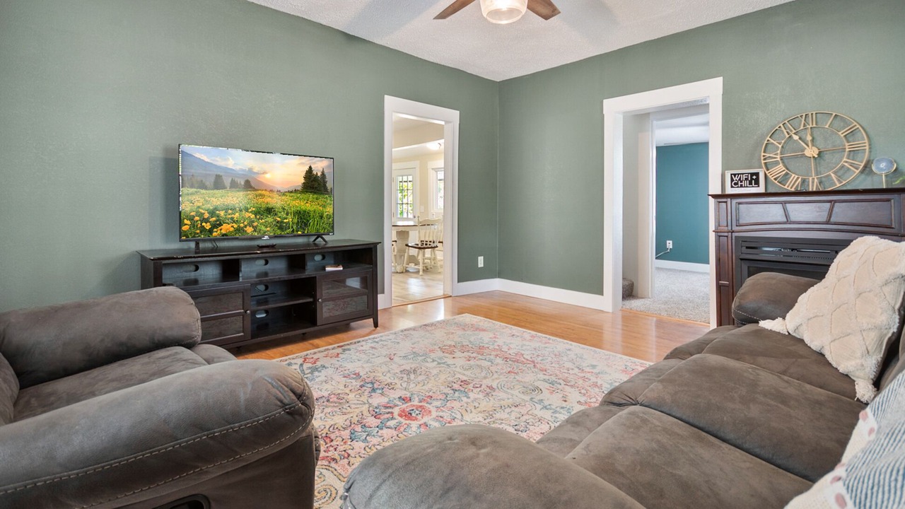 Photo of Livingroom in Siloam Springs