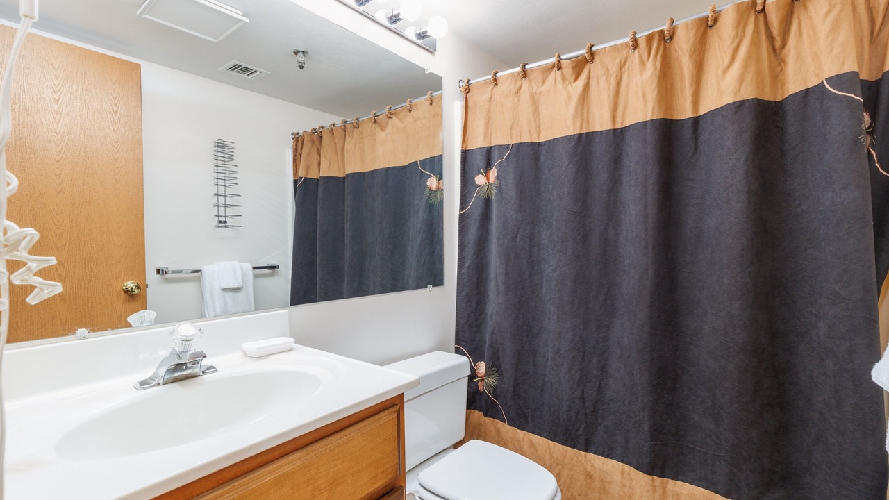 Photo of Bathroom in Seven Springs