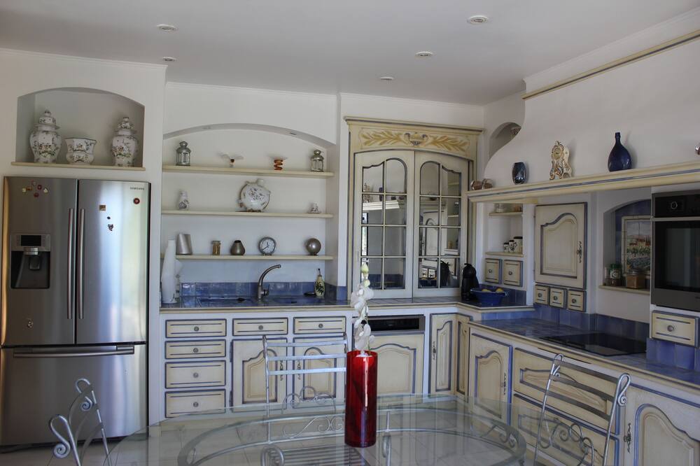 Photo of Kitchen in Montferrier-sur-Lez
