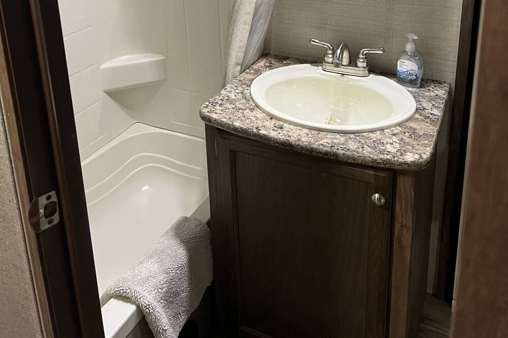 Photo of Bathroom in Higden