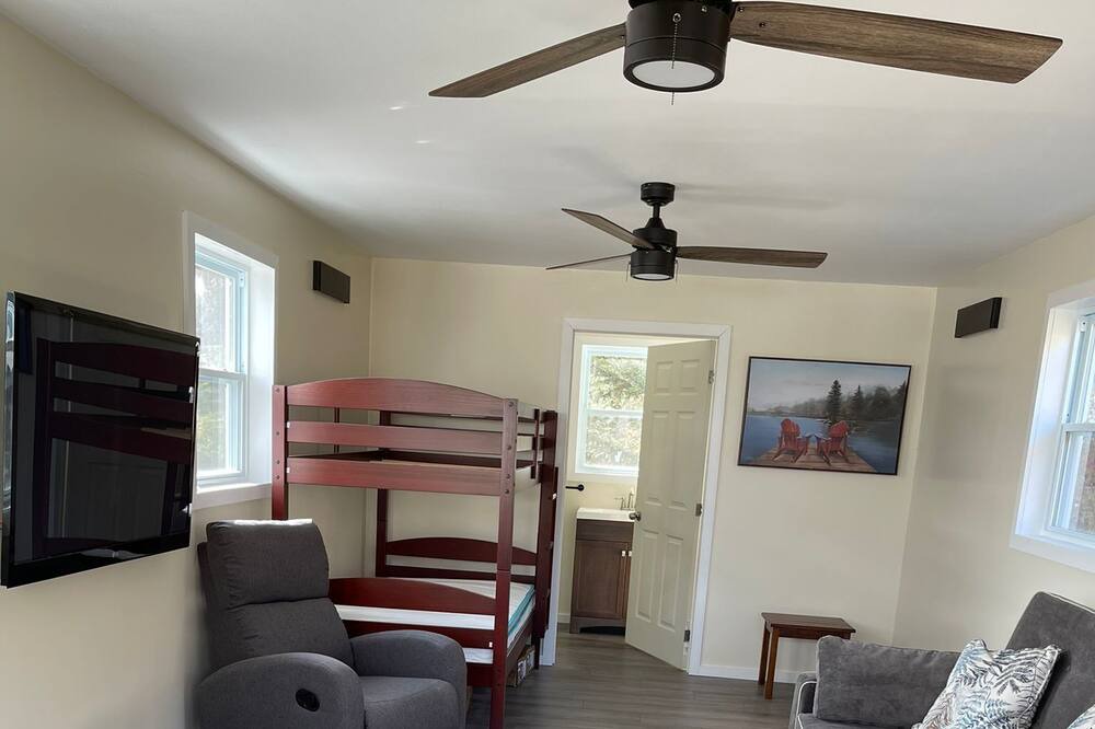 Photo of Livingroom in Hastings Highlands