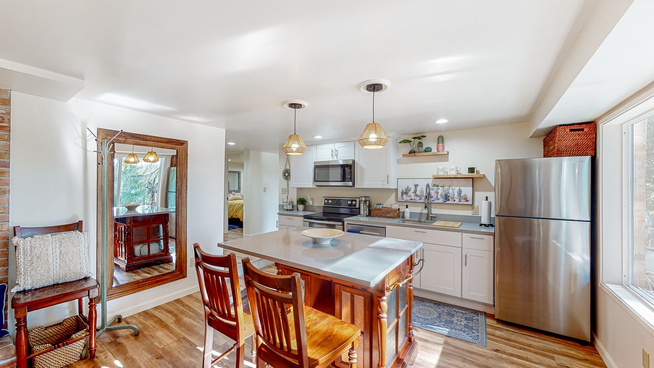 Photo of Kitchen in Maple Heights-Lake Desire