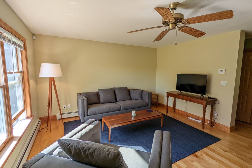 Photo of Livingroom in New Marlborough