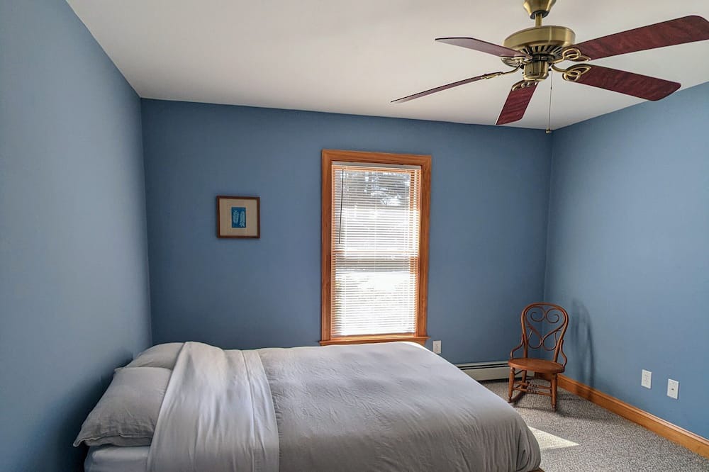 Photo of Bedroom in New Marlborough