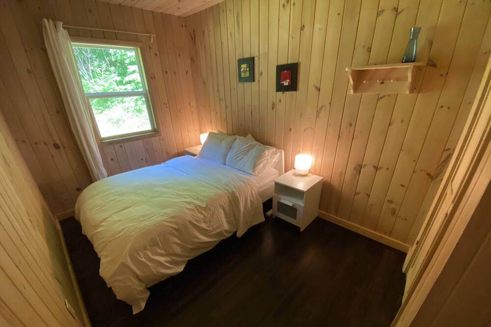 Photo of Bedroom in South Kortright