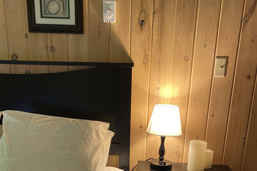 Photo of Bedroom in South Kortright