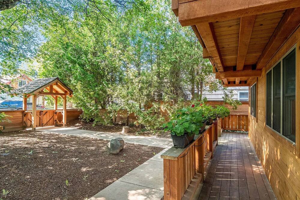 Photo of Others in Sandpoint